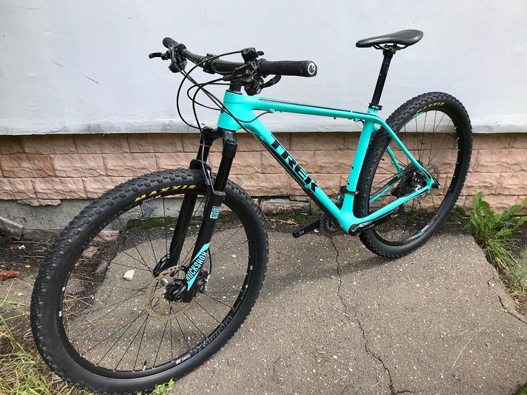 TREK SUPERFLY CARBON 29 18.5 "L