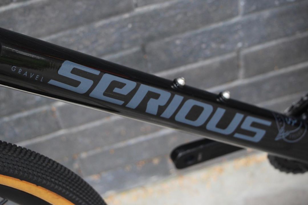 Gravel Serious Grafix Pro 56cm "L