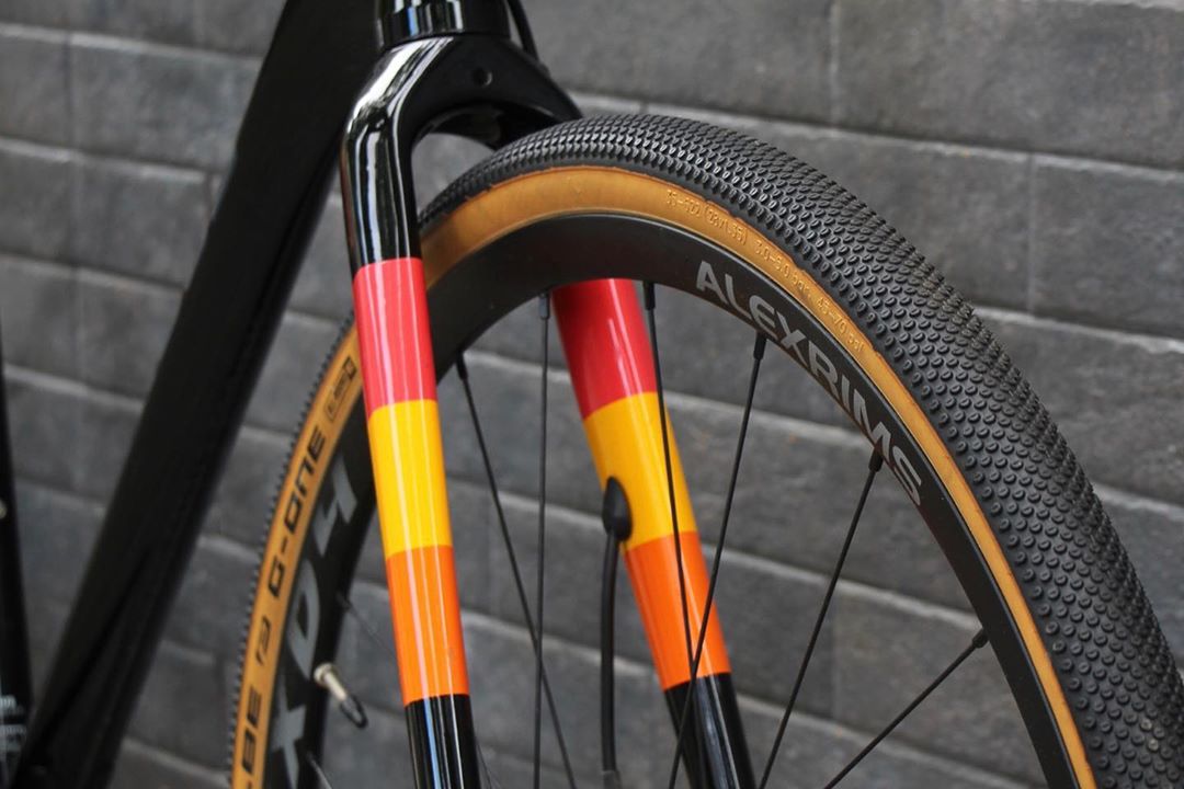 Gravel Serious Grafix Pro 56cm "L