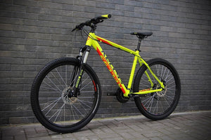 Kellys Madman 50 Neon Lime (27.5 ") NEW